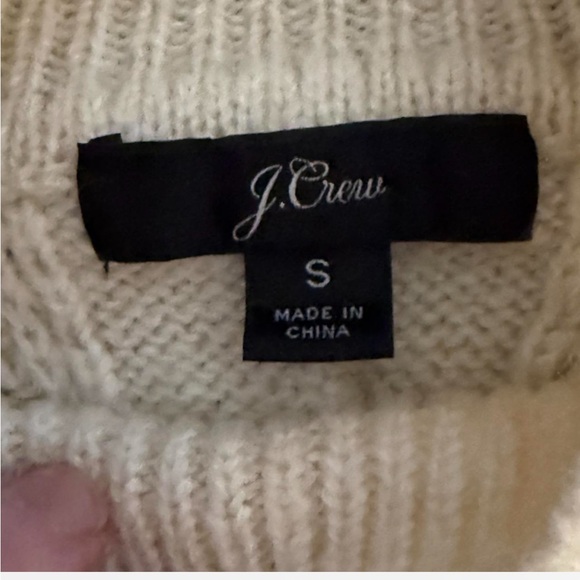 J. Crew Cable Knit Sweater Mock Neck Cream S Cozy Snow Day Cabincore Like New - Picture 3 of 9